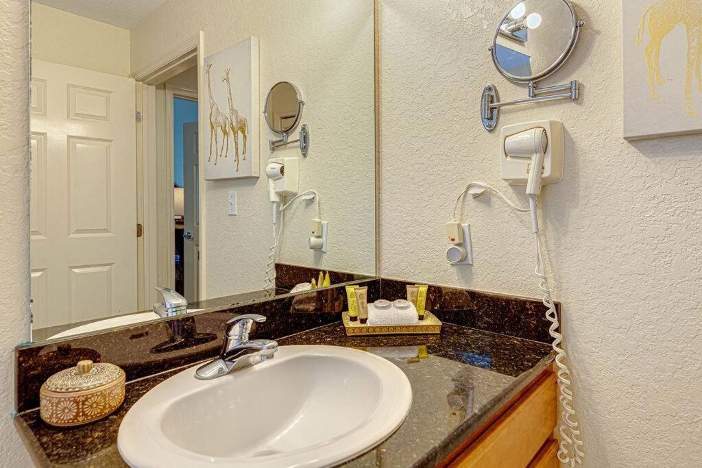 Exquisite 3 Bdr Condo Minutes To Disney Orlando Exterior photo